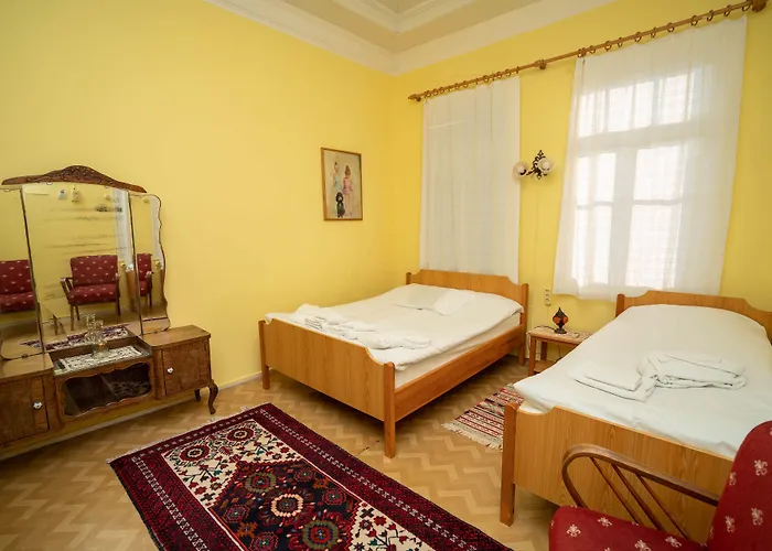 Pensión Istanbul 2*