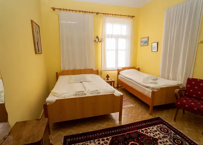 Istanbul 招待所 2*