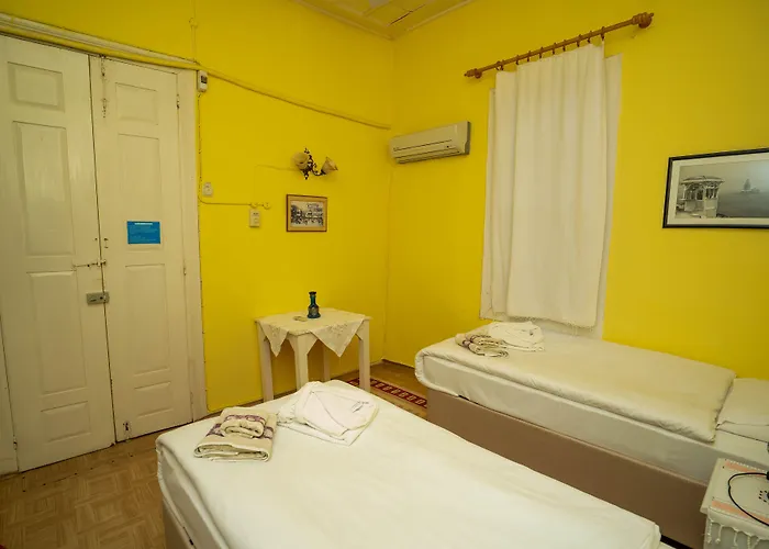 招待所 Istanbul 2*